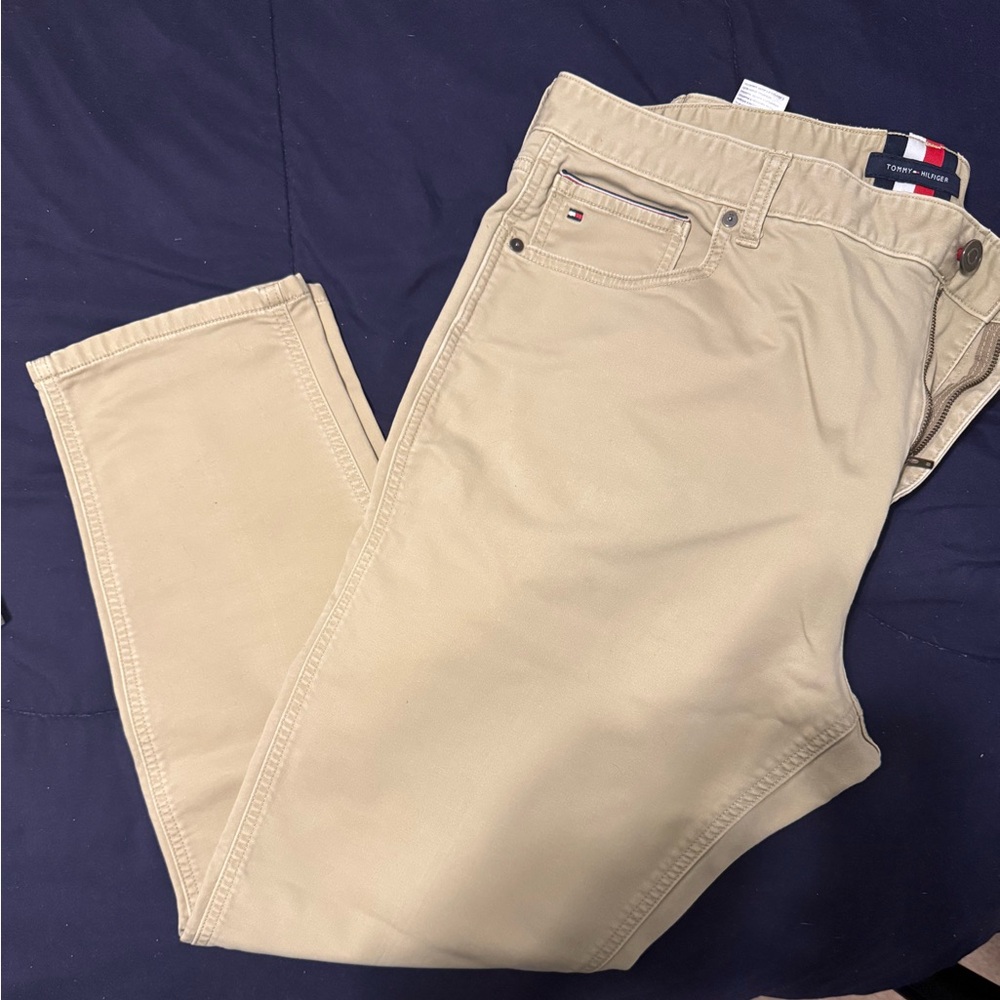 Tommy Hilfiger Tan Khaki Pants (GUC) - Big & Tall size 42/32